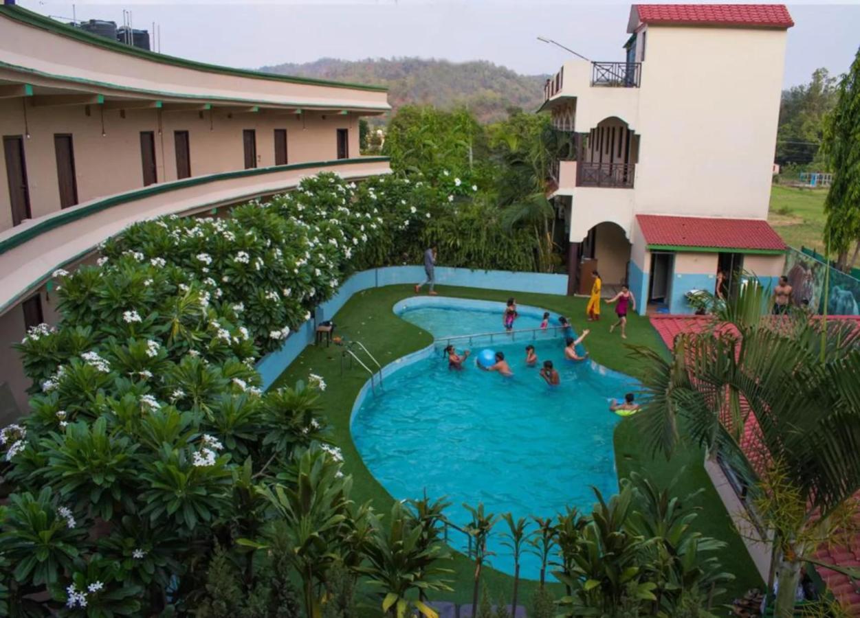Corbett Ambience Resort Ramnagar  Zewnętrze zdjęcie